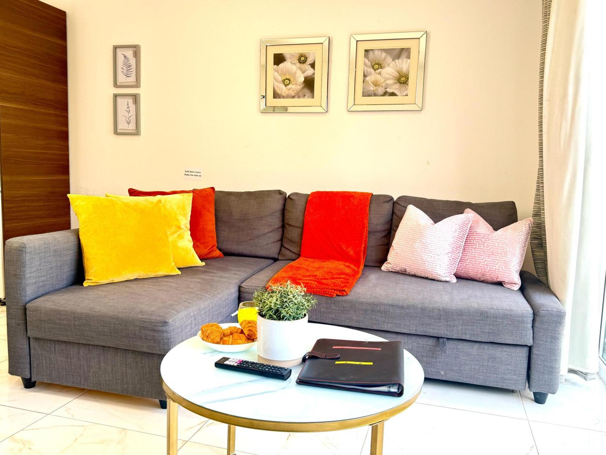 קידלינגטון Panorama House, Luxury 2-Bedroom Apartment 2 מראה חיצוני תמונה