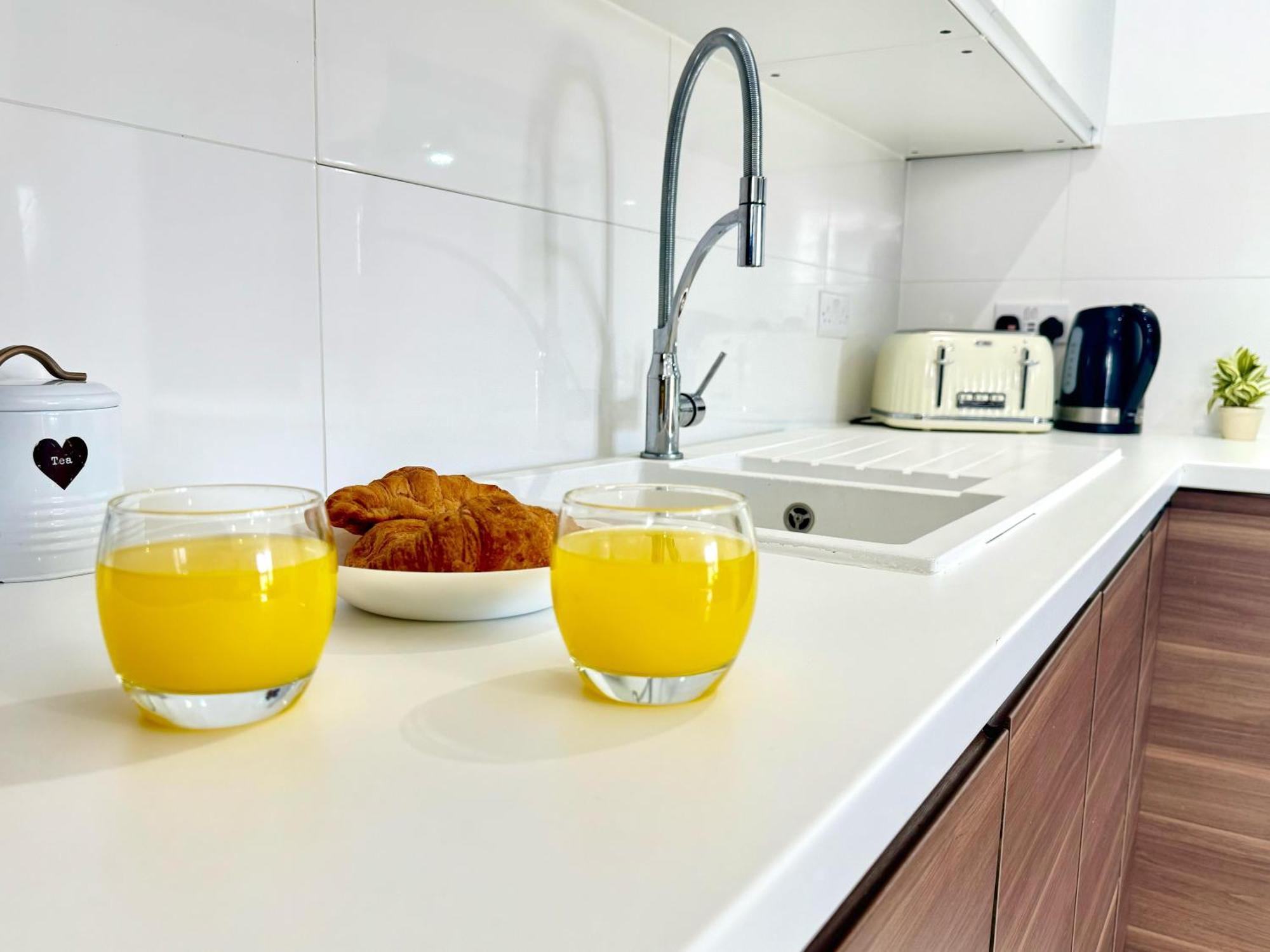 קידלינגטון Panorama House, Luxury 2-Bedroom Apartment 2 מראה חיצוני תמונה